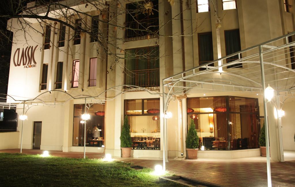 Family Hotel Classic Varna Exteriör bild